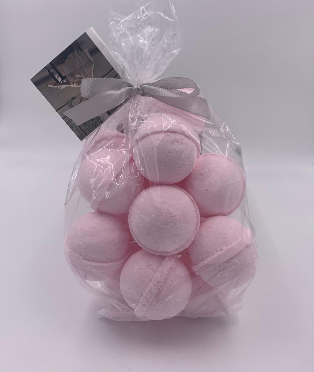 14 bath bombs Chanel No. 5 type bath fizzies, great for dry skin, shea