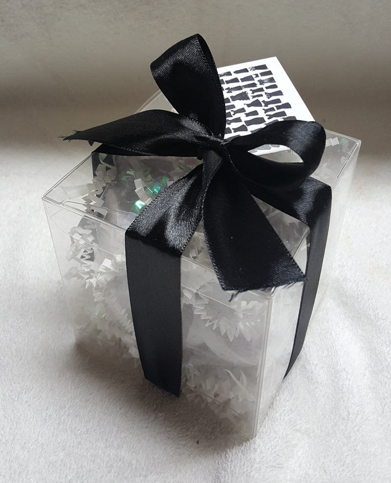 Little Black Dress 14-pack Bath Bomb Gift Set