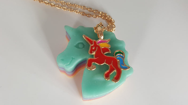 Bomb Party - Surprise! This gorgeous unicorn setting is hidden within our  Jewel Candy collection and only 100 pieces were made! Will you reveal this  coveted and collectible piece? 😱
