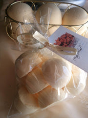 14 bath bombs 1 oz each (Honey Almond) gift bag bath fizzies, great holiday fragrance